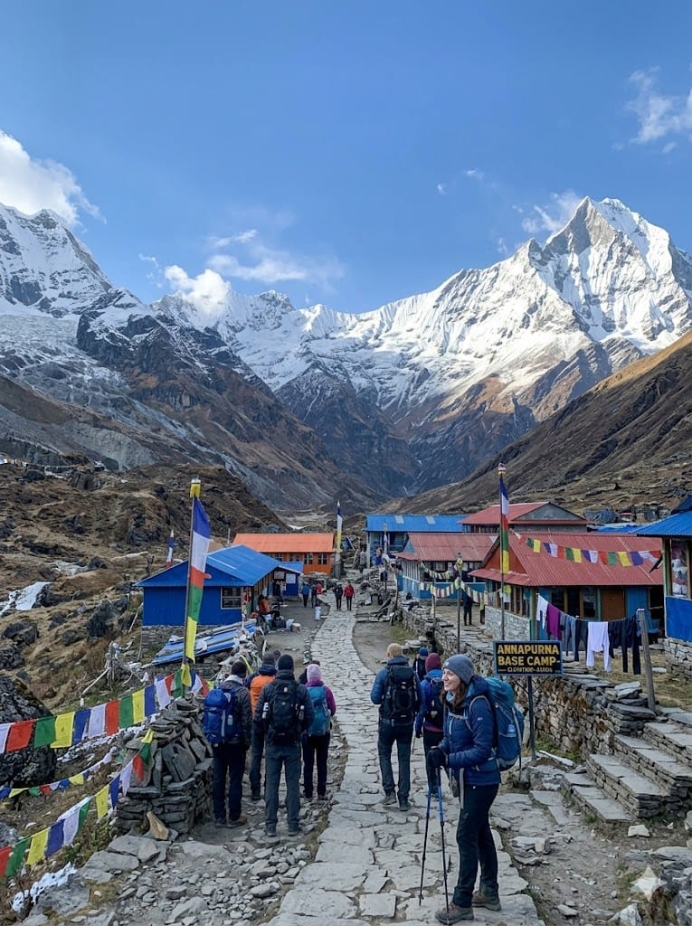 Annapurna-base-camp-by-gemini-1.jpeg